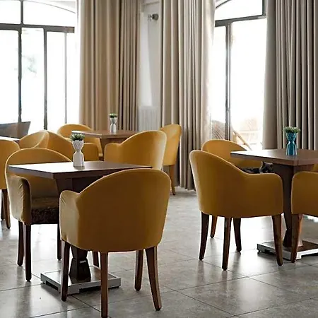 Hotel Maltezos Gouvia