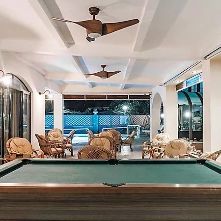 Hotel Maltezos